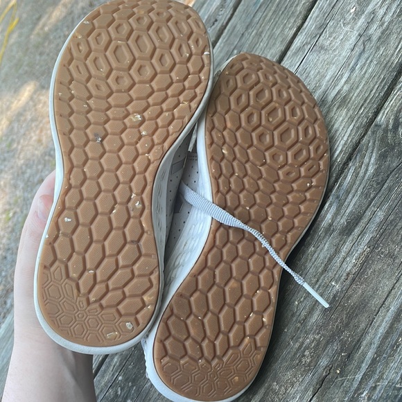 New Balance women’s fresh foam sport V1 shoe 7.5 - Picture 7 of 7